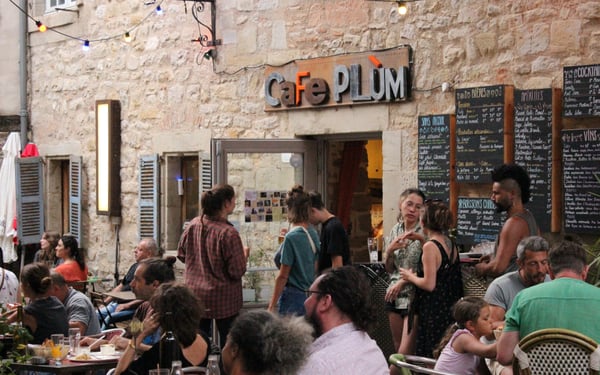 Cour du Café Plùm