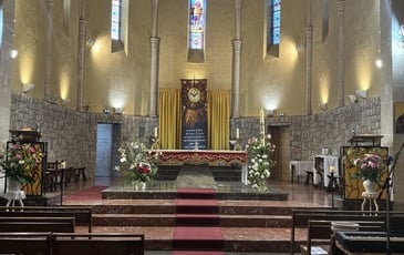 Visite sous forme de quiz de l'église Saint-Georges de Brassac