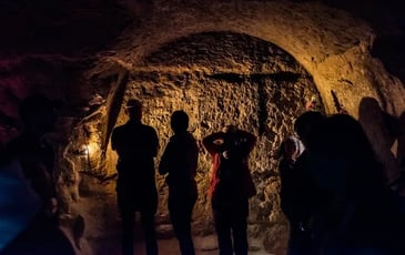 Visite commentée : à la découverte du souterrain médiéval du Castela
