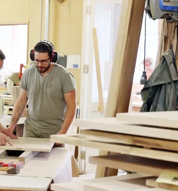 Visite guidée : au cœur de notre atelier d'ébénisterie