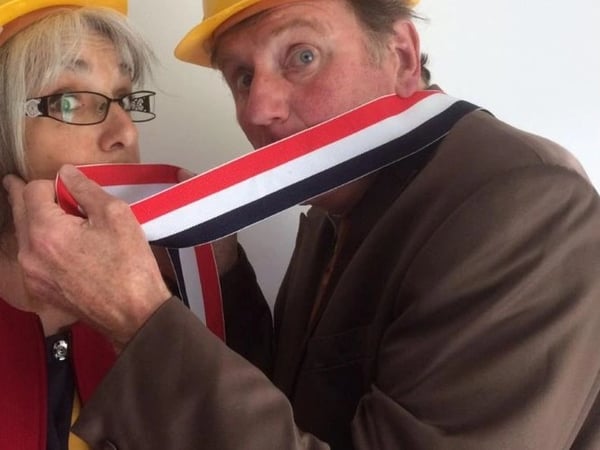 Pleure pas Marianne, t'es grande maintenant !